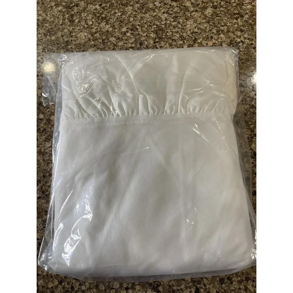 California King‎ Ivory Bed Skirt NEW In Package